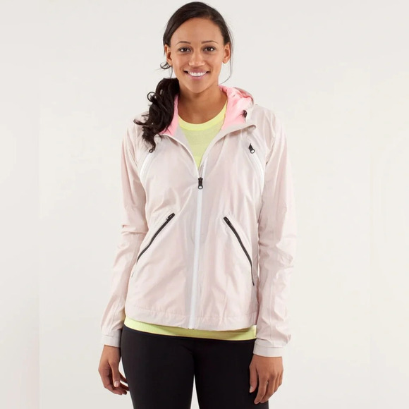 lululemon athletica Jackets & Blazers - Lululemon Run: Rise And Shine Jacket Size: 8